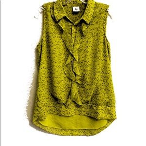 CAbi ruffled Rein top spring small